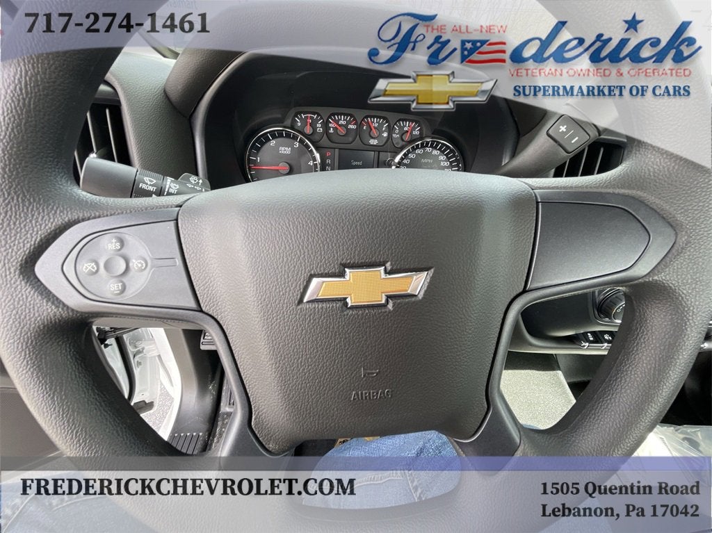 2023 Chevrolet Silverado 5500 HD Work Truck