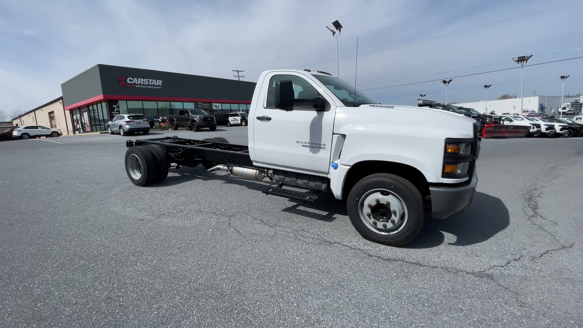 2023 Chevrolet Silverado 5500 HD Work Truck