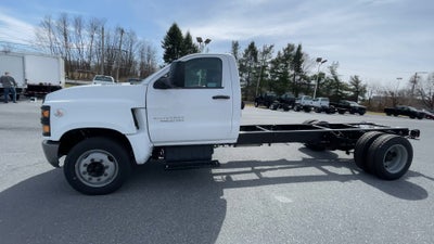 2023 Chevrolet Silverado 5500 HD Work Truck