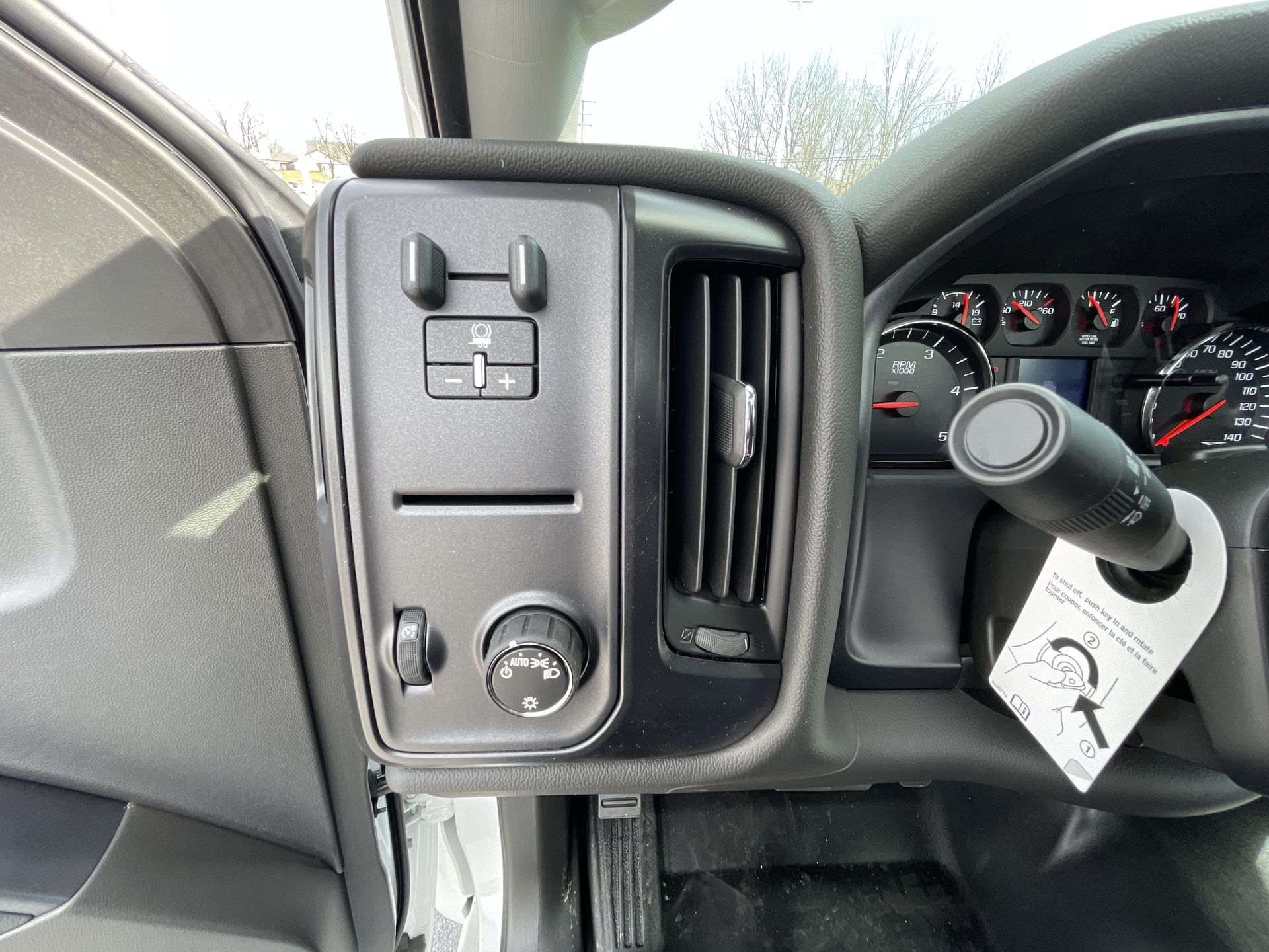 2023 Chevrolet Silverado 5500 HD Work Truck