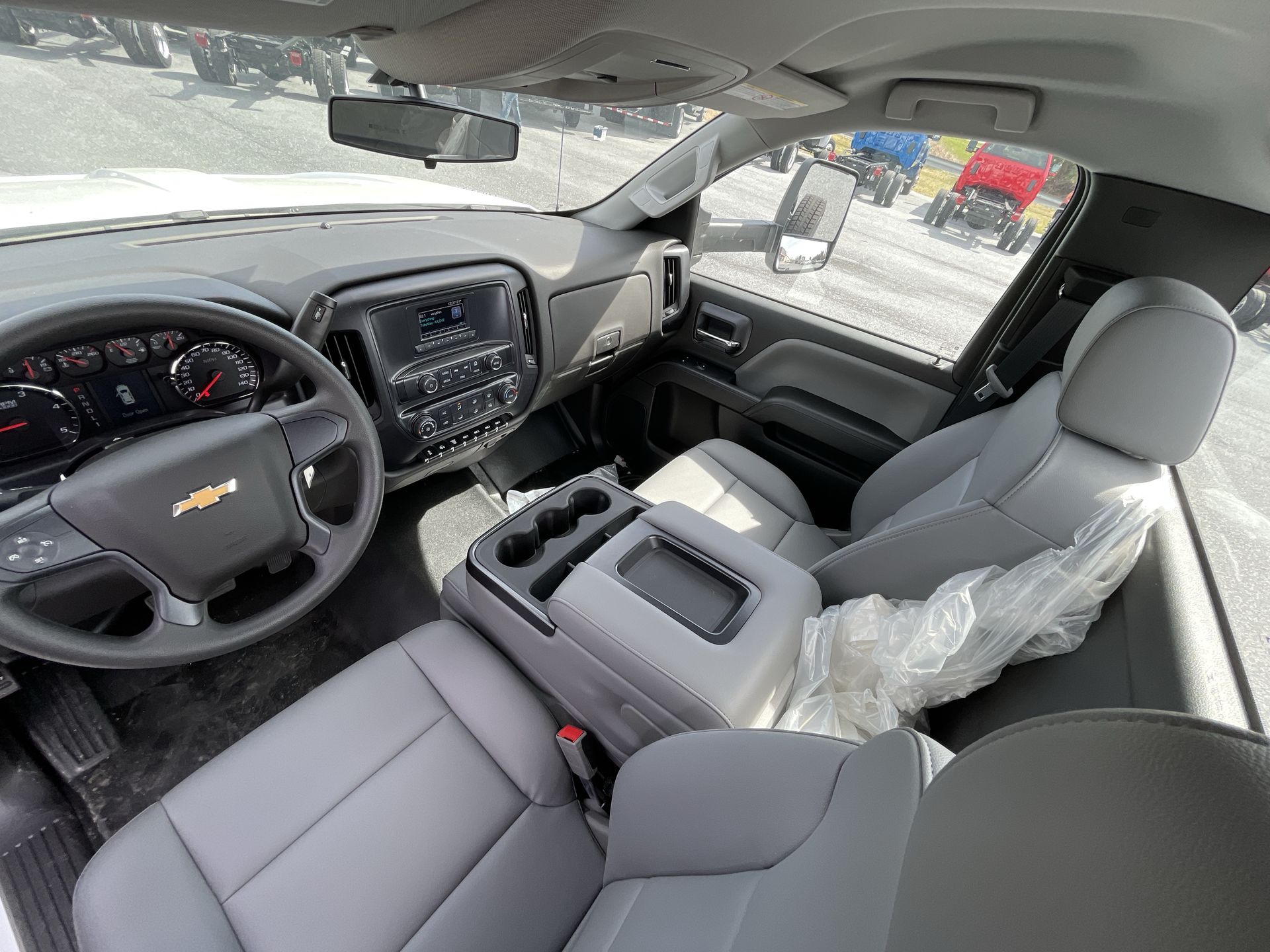 2023 Chevrolet Silverado 5500 HD Work Truck