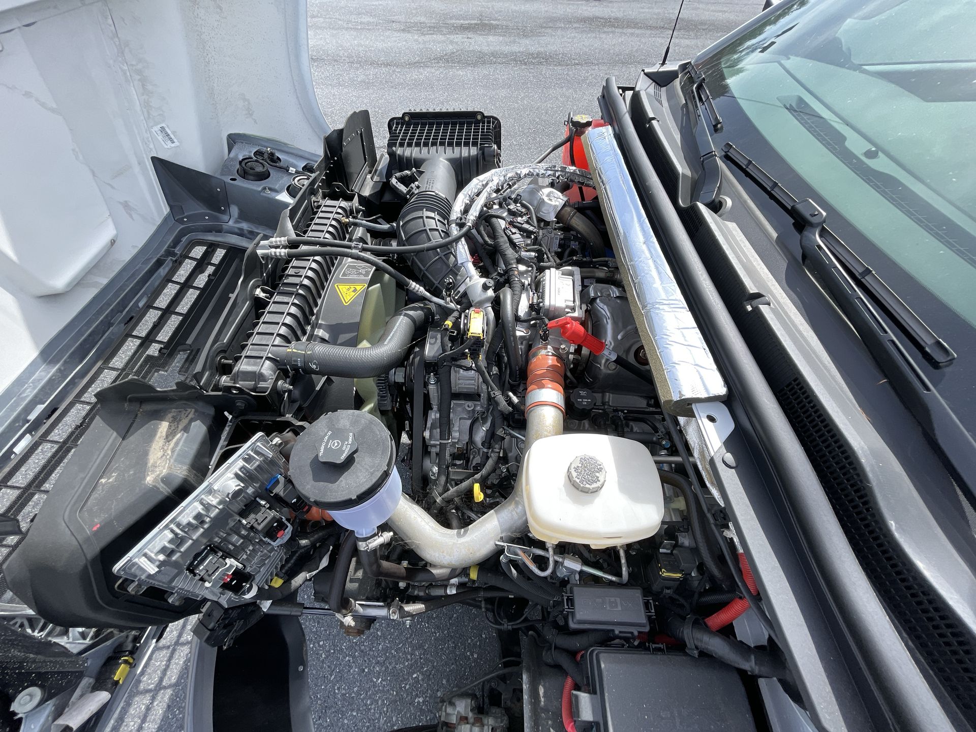 2023 Chevrolet Silverado 5500 HD Work Truck