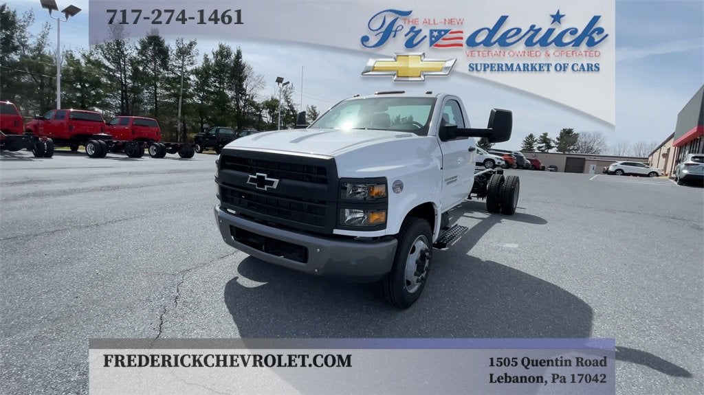 2023 Chevrolet Silverado 5500 HD Work Truck