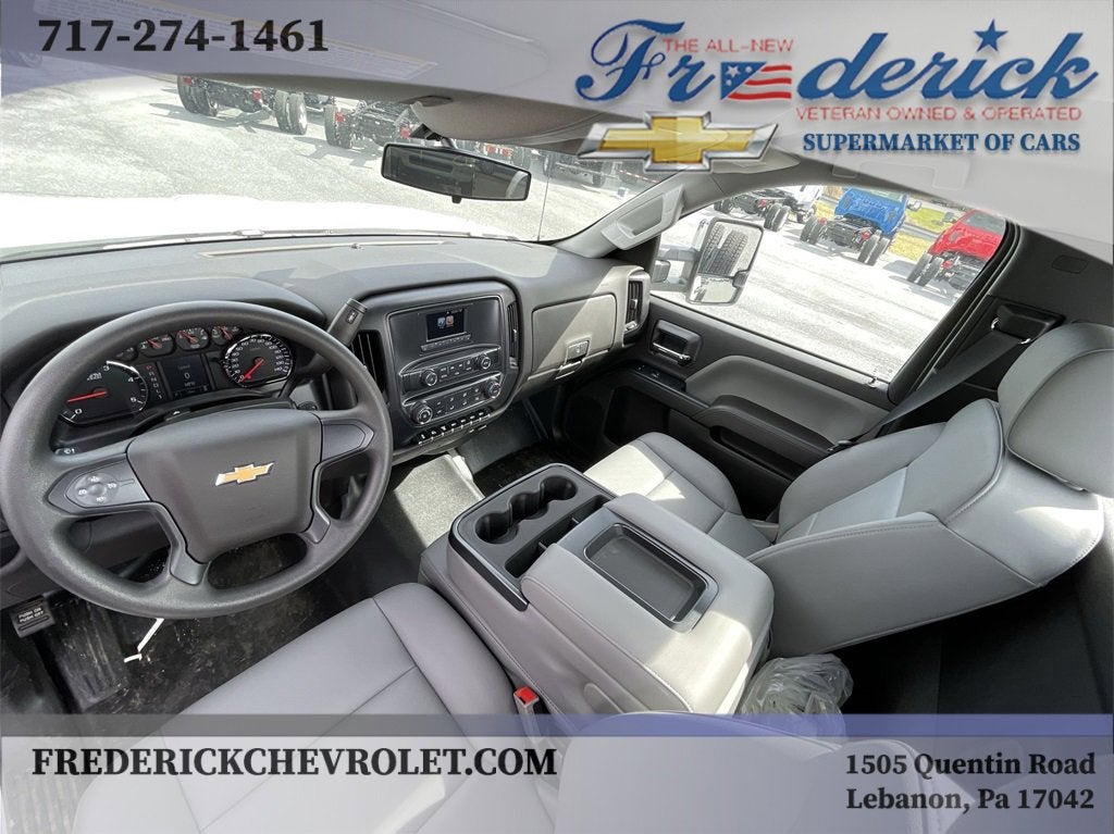 2023 Chevrolet Silverado 5500 HD Work Truck