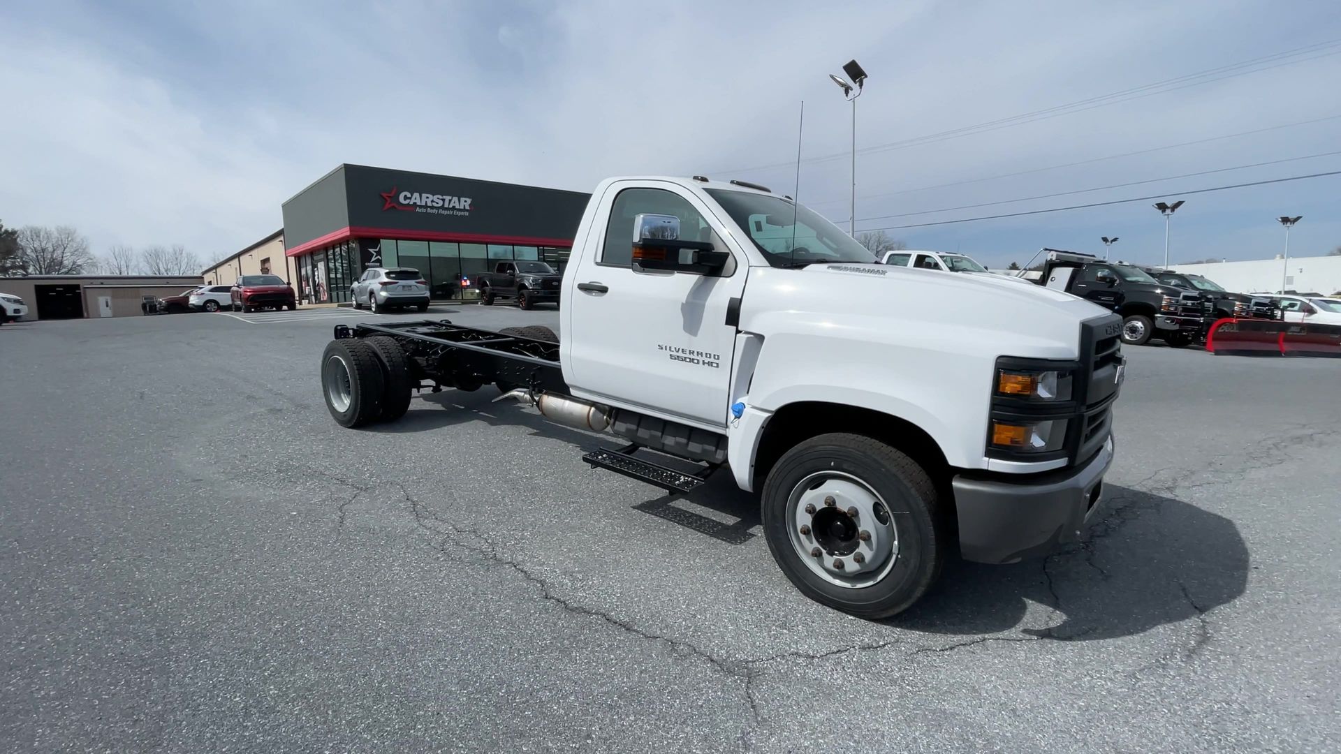 2023 Chevrolet Silverado 5500 HD Work Truck