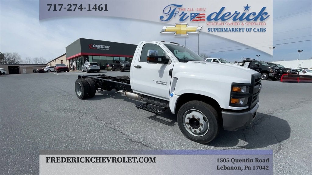 2023 Chevrolet Silverado 5500 HD Work Truck