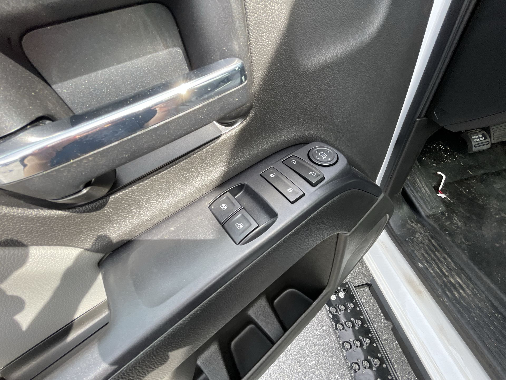 2023 Chevrolet Silverado 5500 HD Work Truck