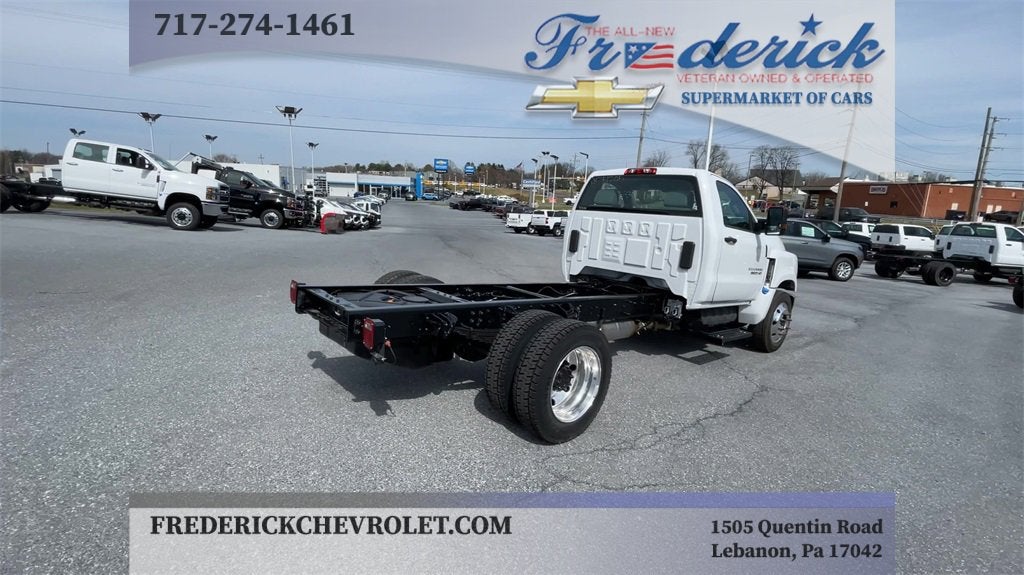 2023 Chevrolet Silverado 5500 HD Work Truck