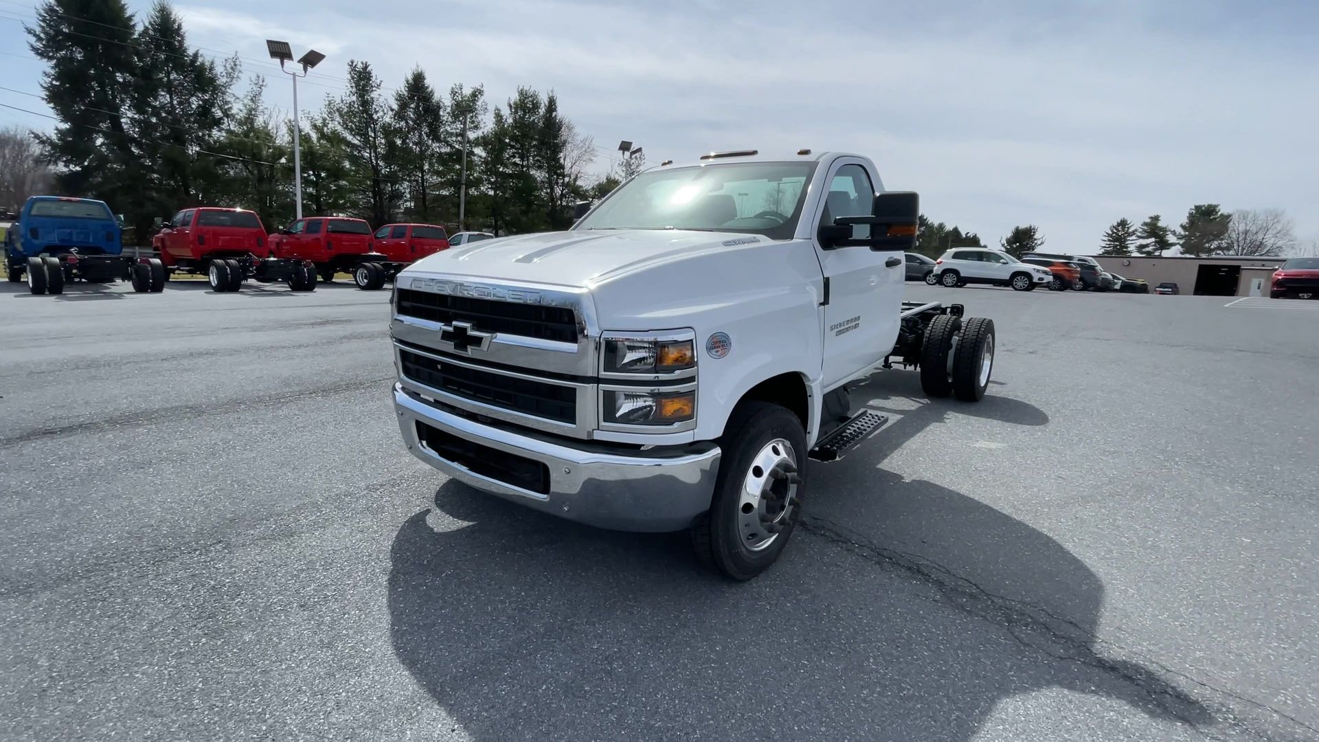 2023 Chevrolet Silverado 5500 HD Work Truck