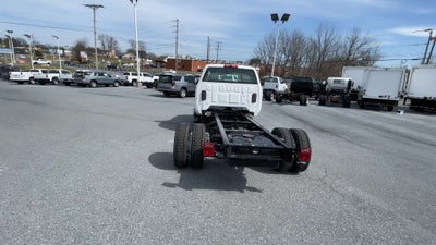 2023 Chevrolet Silverado 5500 HD Work Truck