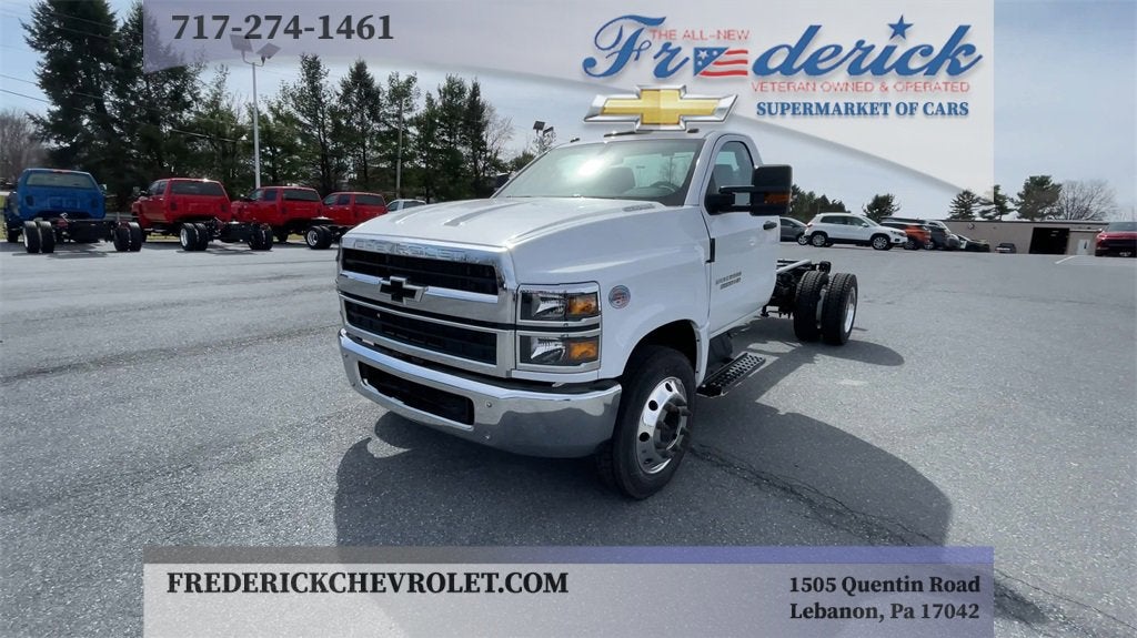 2023 Chevrolet Silverado 5500 HD Work Truck