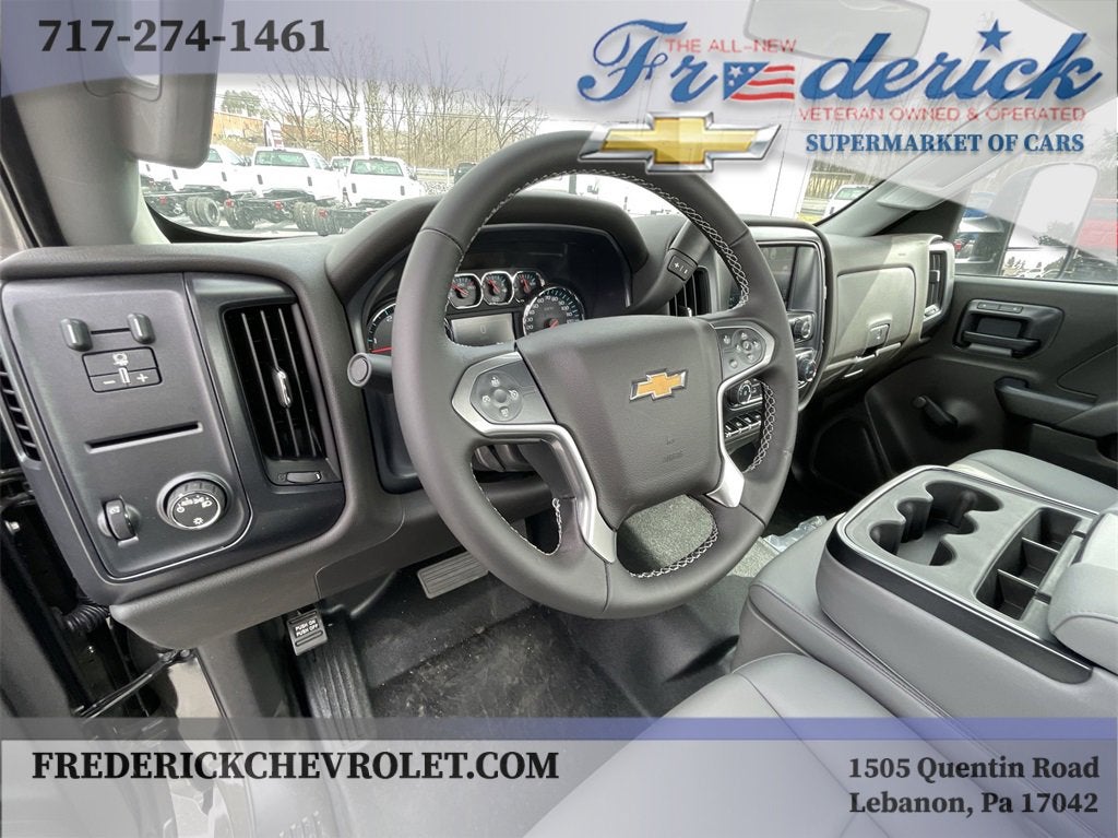 2024 Chevrolet Silverado 5500 HD Work Truck