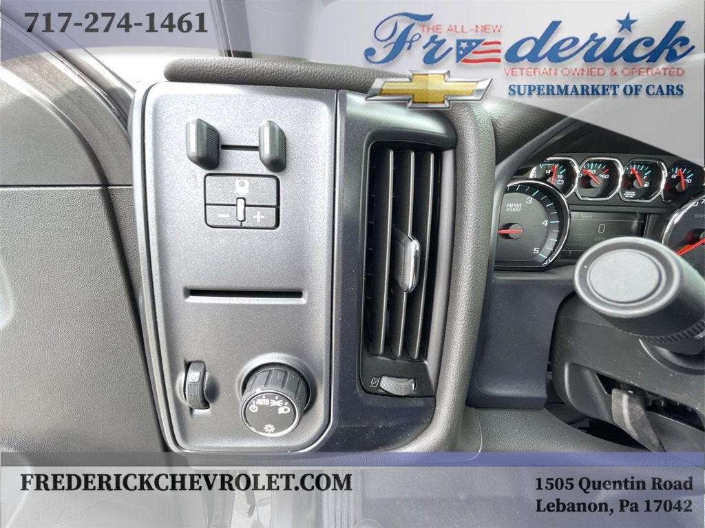 2024 Chevrolet Silverado 5500 HD Work Truck