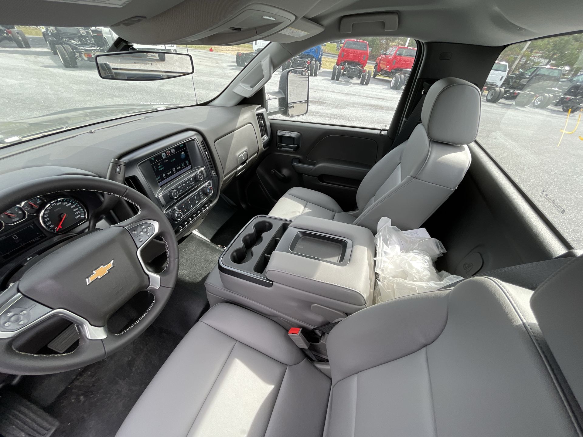 2024 Chevrolet Silverado 5500 HD Work Truck