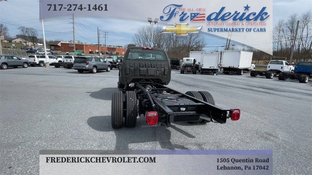 2024 Chevrolet Silverado 5500 HD Work Truck