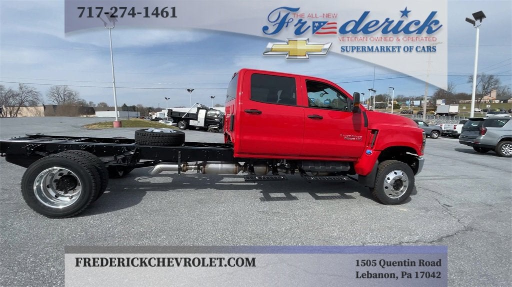 2024 Chevrolet Silverado 5500 HD Work Truck