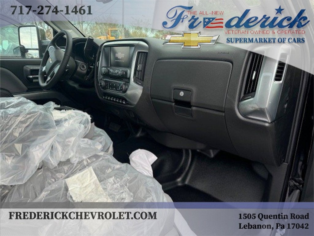 2024 Chevrolet Silverado 5500 HD LT