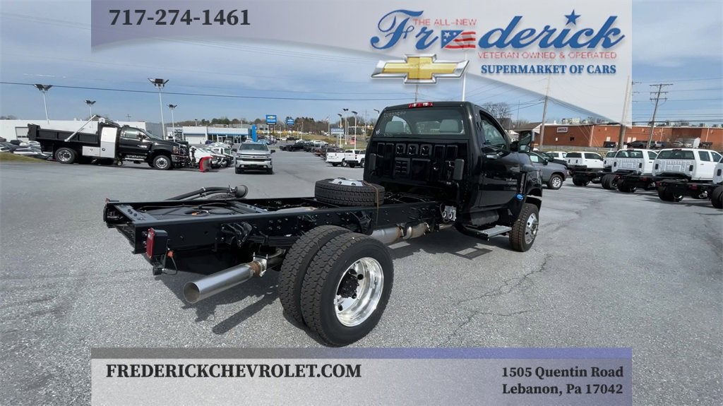 2024 Chevrolet Silverado 5500 HD LT