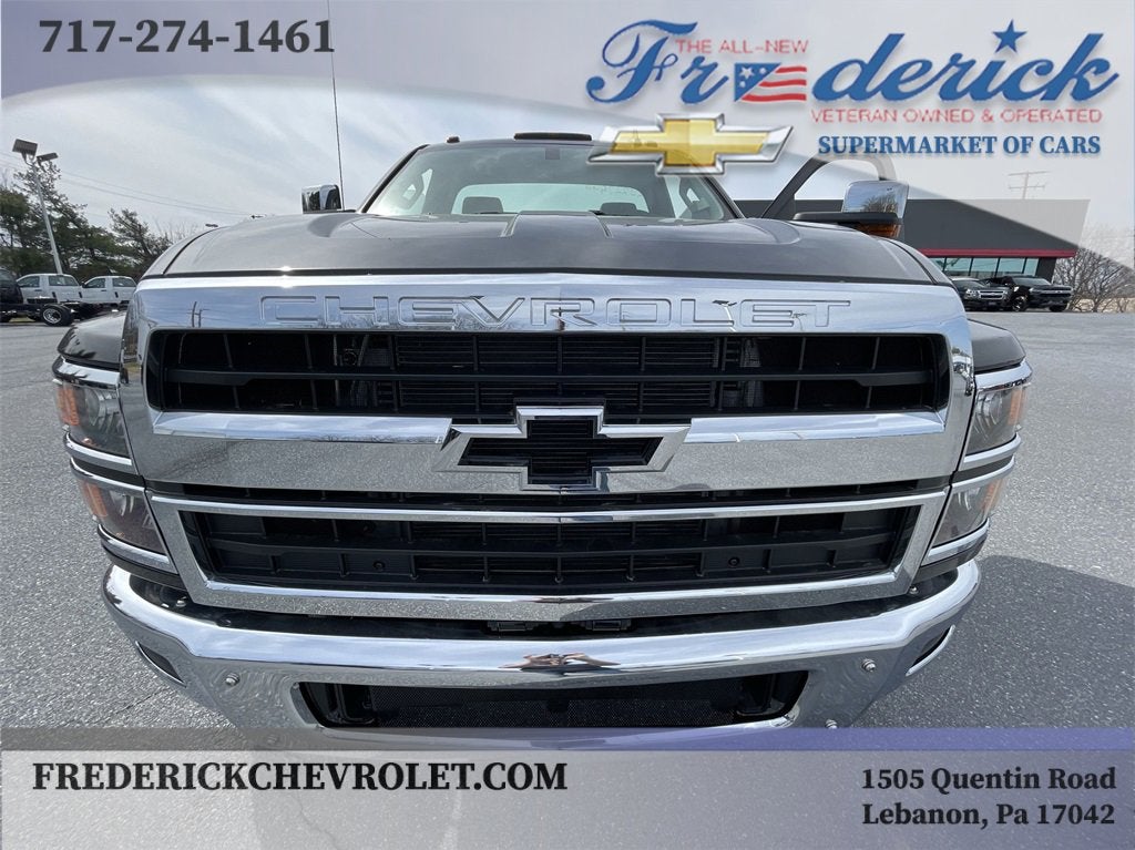 2024 Chevrolet Silverado 5500 HD LT