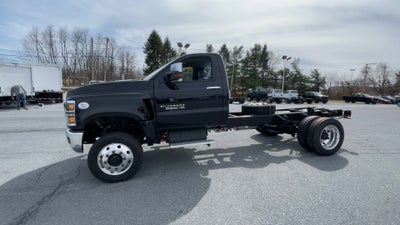 2024 Chevrolet Silverado 5500 HD LT