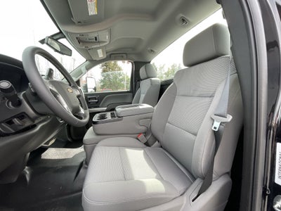 2024 Chevrolet Silverado 5500 HD LT