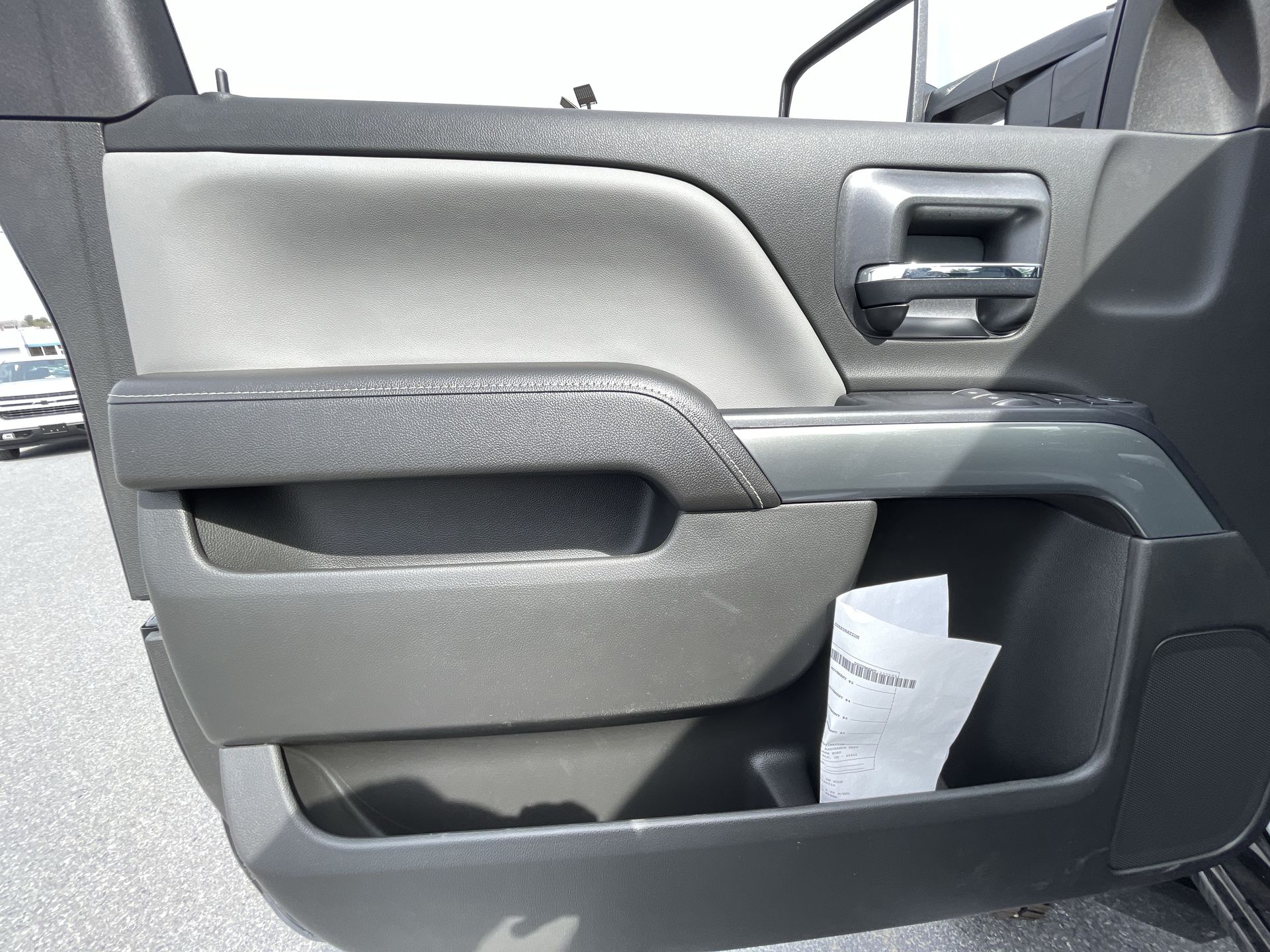 2024 Chevrolet Silverado 5500 HD LT