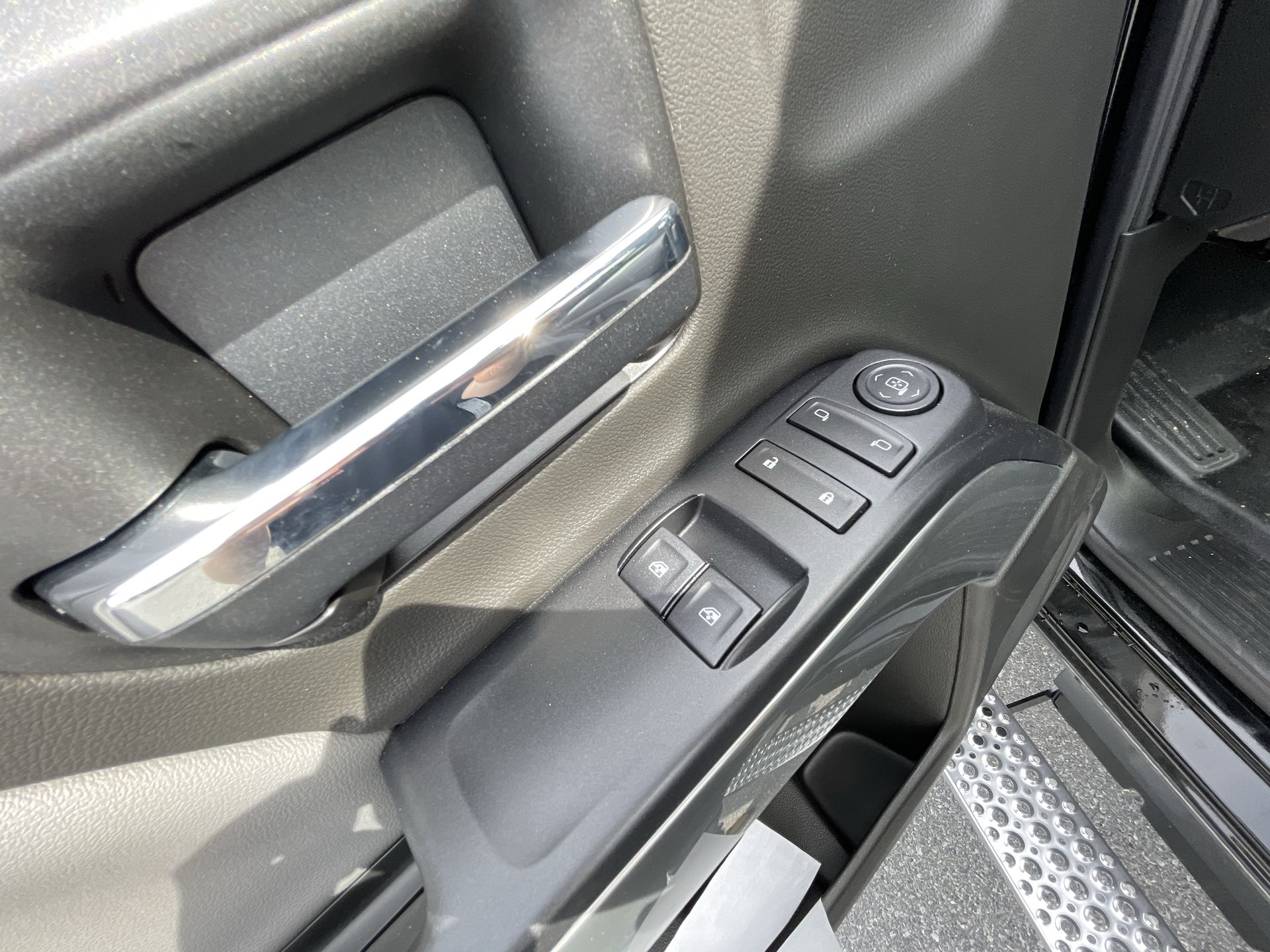 2024 Chevrolet Silverado 5500 HD LT