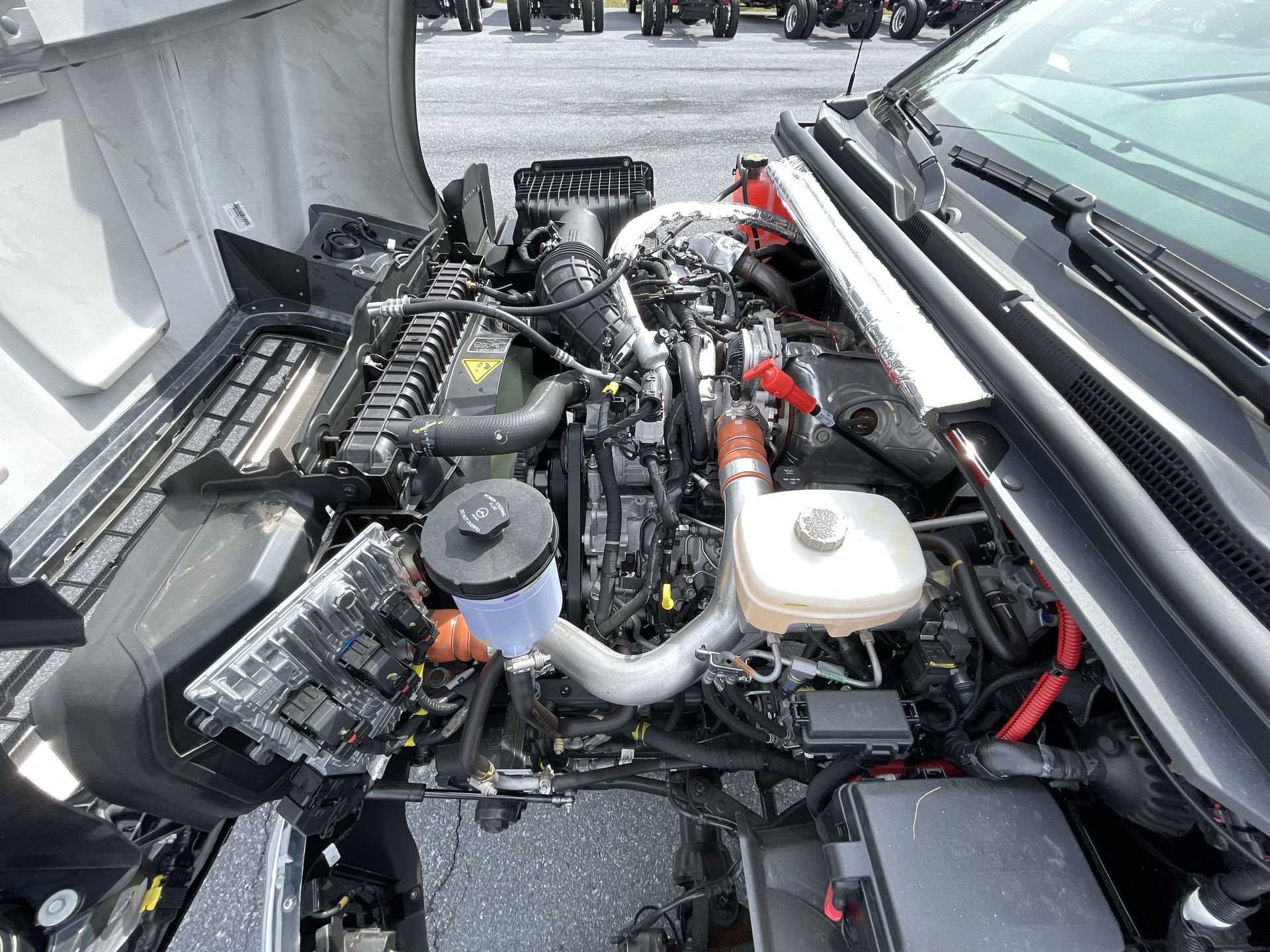 2024 Chevrolet Silverado 5500 HD LT