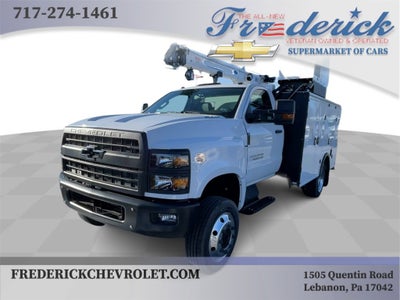 2023 Chevrolet Silverado 6500 HD Work Truck