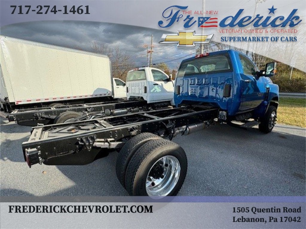 2023 Chevrolet Silverado 6500 HD Work Truck