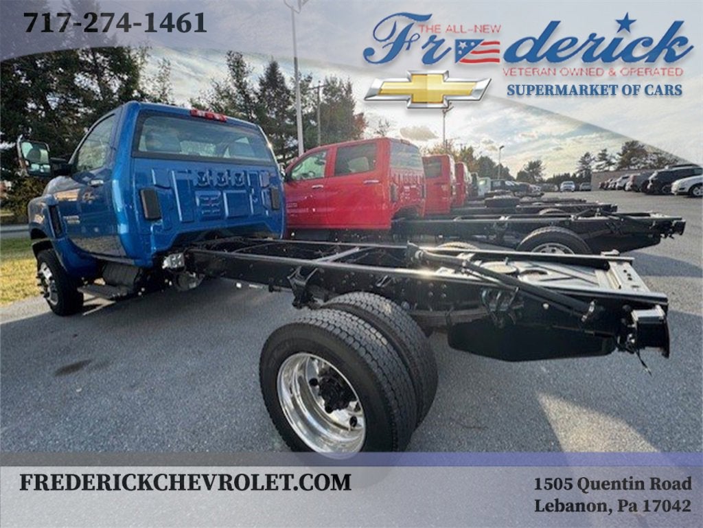 2023 Chevrolet Silverado 6500 HD Work Truck