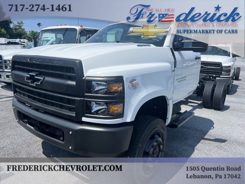 2024 Chevrolet Silverado 6500 HD Work Truck