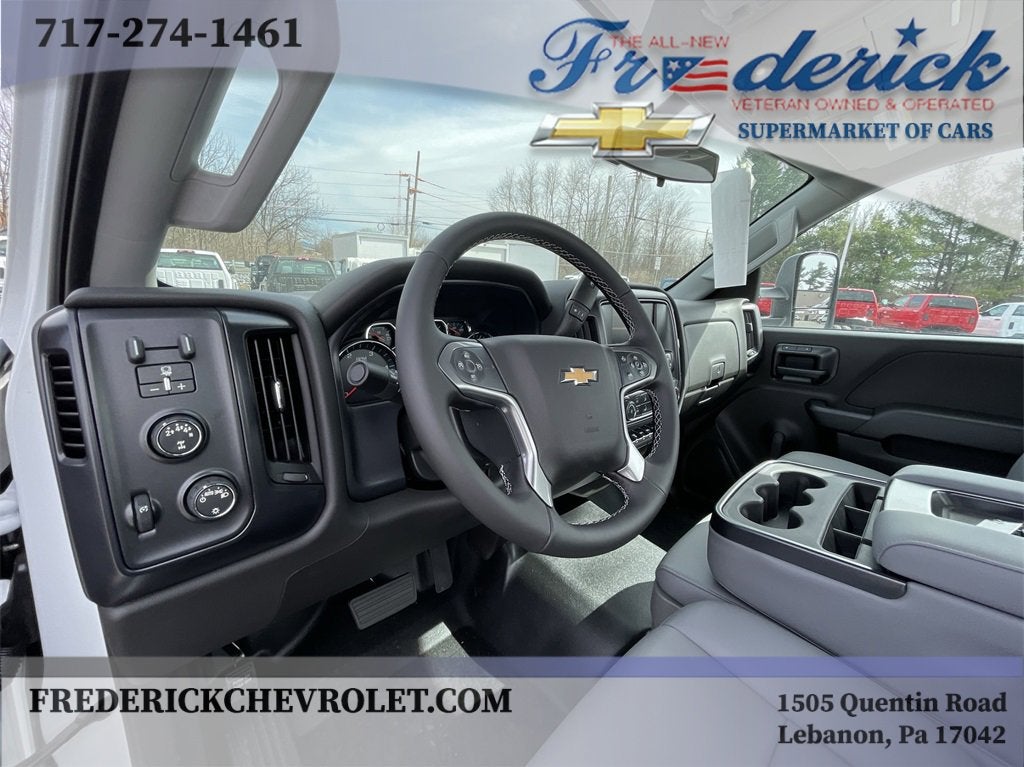 2024 Chevrolet Silverado 6500 HD Work Truck