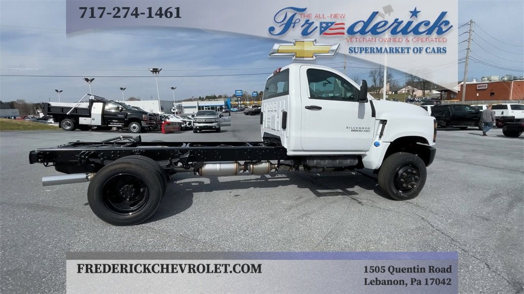 2024 Chevrolet Silverado 6500 HD Work Truck