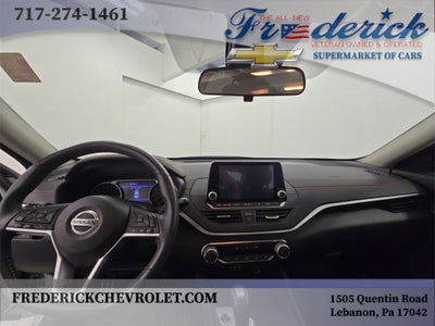 2022 Nissan Altima SR FWD