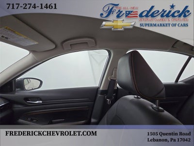 2022 Nissan Altima SR FWD