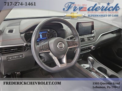 2022 Nissan Altima SR FWD