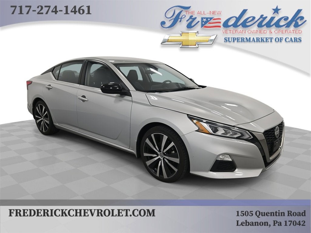 2022 Nissan Altima SR FWD