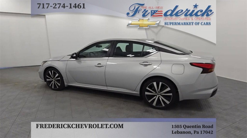 2022 Nissan Altima SR FWD