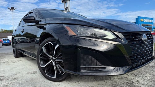 2023 Nissan Altima SR Intelligent AWD