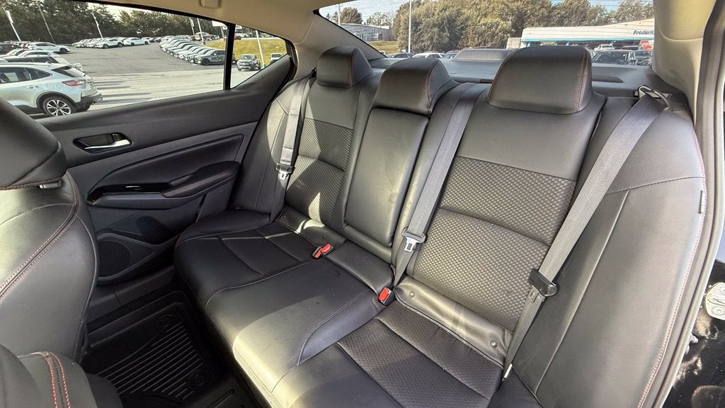 2023 Nissan Altima SR - Photo 12