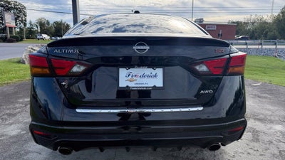 2023 Nissan Altima SR Intelligent AWD