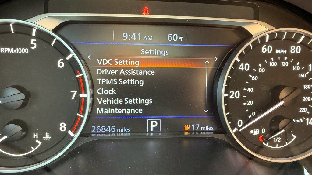 2023 Nissan Altima SR - Photo 9