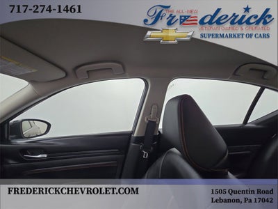 2022 Nissan Altima SR Intelligent AWD