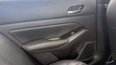 2024 Nissan Altima SL FWD