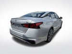 2024 Nissan Altima SL FWD