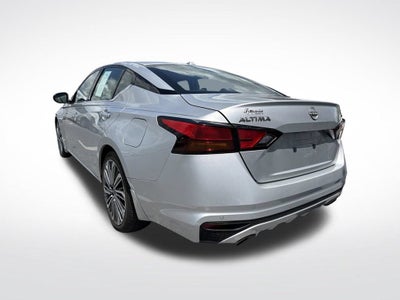 2024 Nissan Altima SL FWD