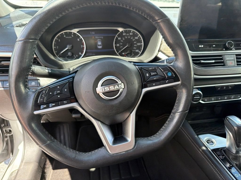 2024 Nissan Altima SL FWD
