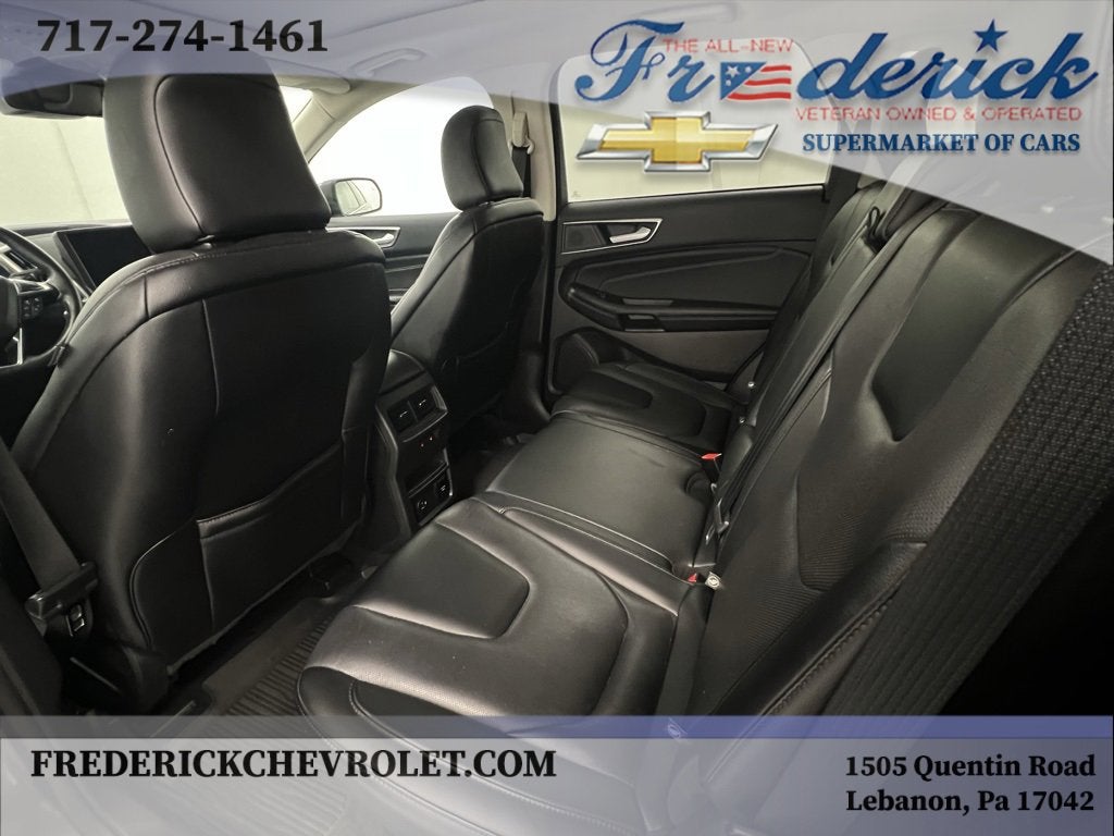 2022 Ford Edge Titanium