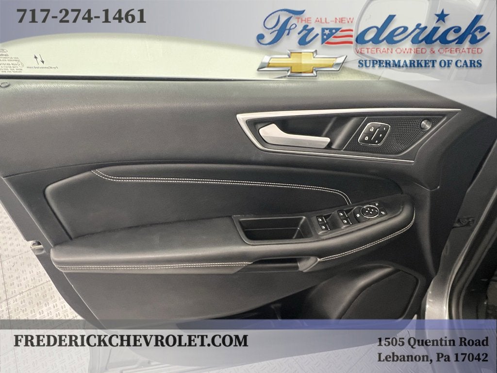 2022 Ford Edge Titanium